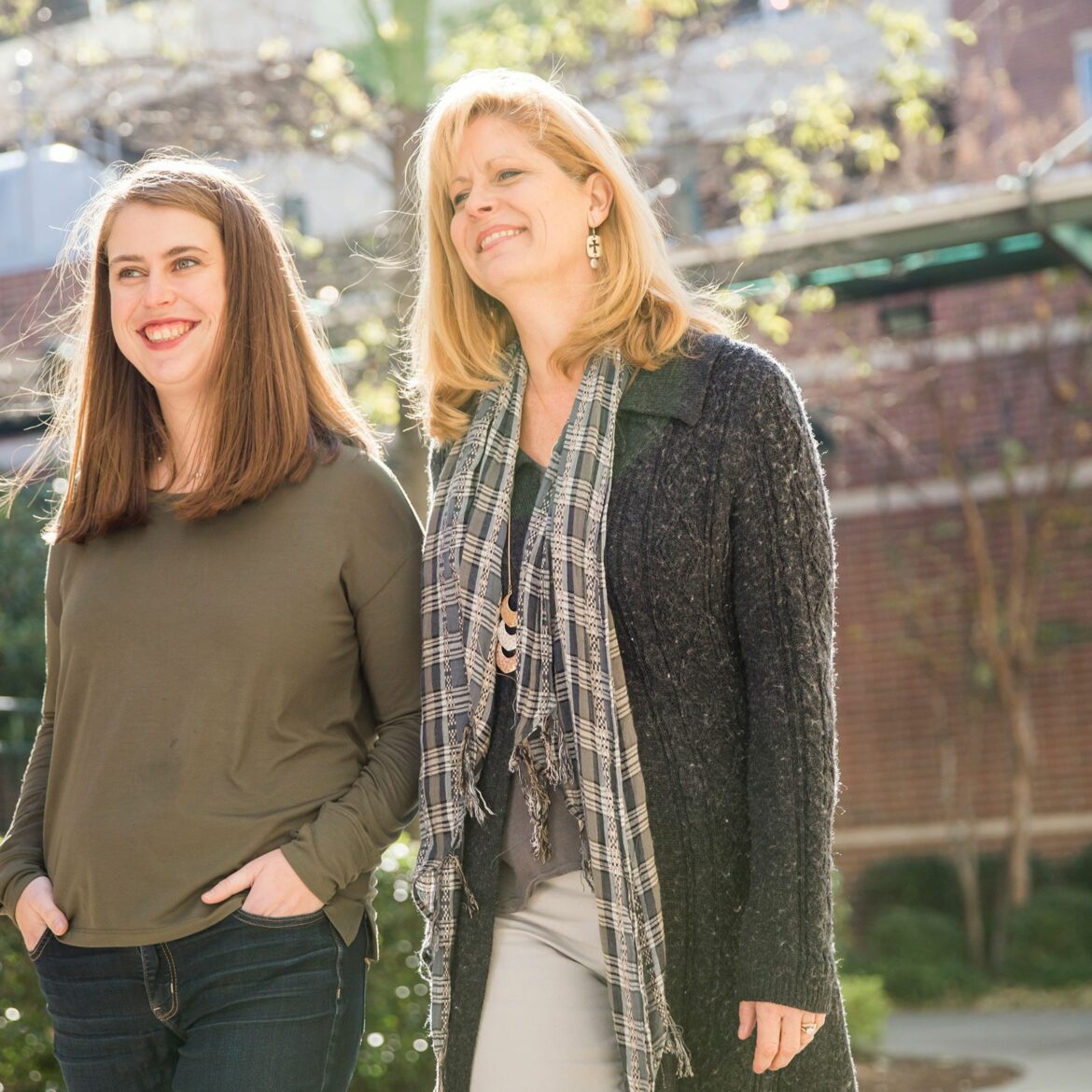 Radieight #2 – samantha and jill johnson