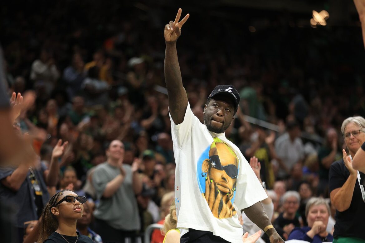 Nba Alumnus Naitrovinson Undergoes A Kidney Transplant After Years Of