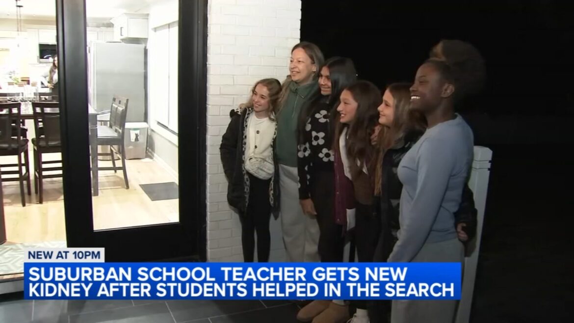 Hoffman estates timber trails elementary school teacher katie pappas gets
