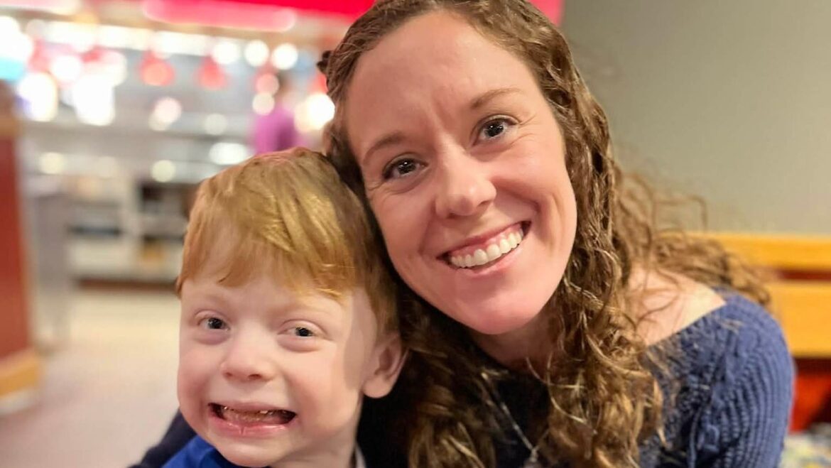 De pere woman to climb mount kilimanjaro to raise awareness