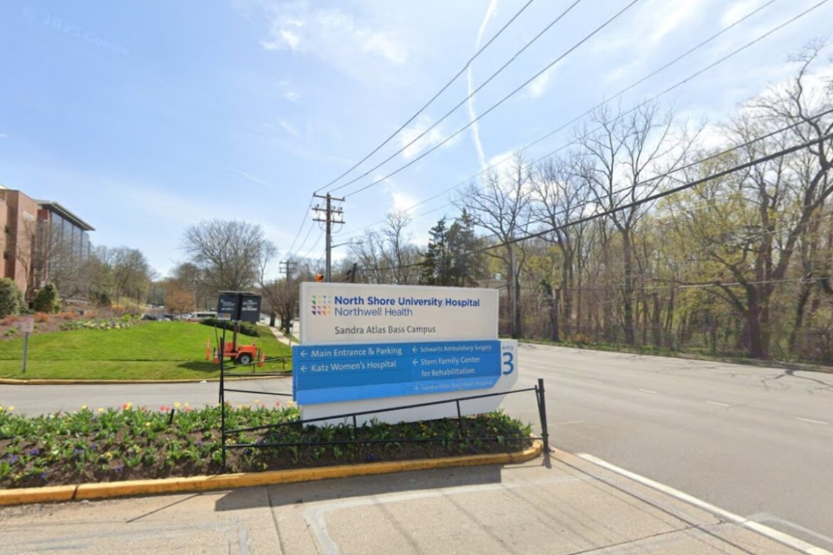 Port washington mom got a new heart and lungs days from death